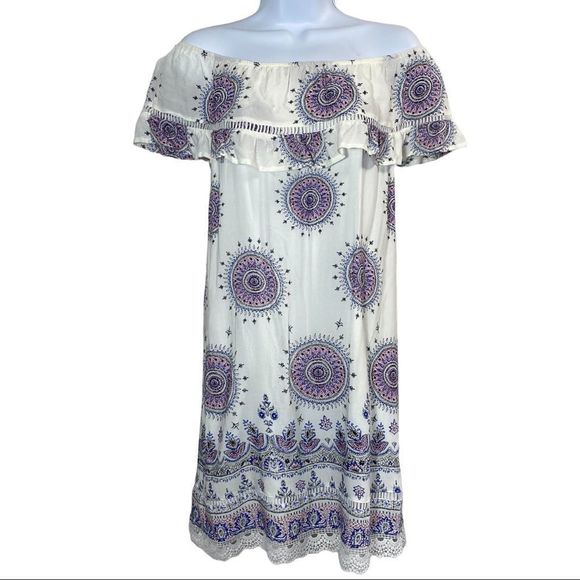 listicle White Medallion Print Off Shoulder Mini Dress Small - Picture 1 of 6